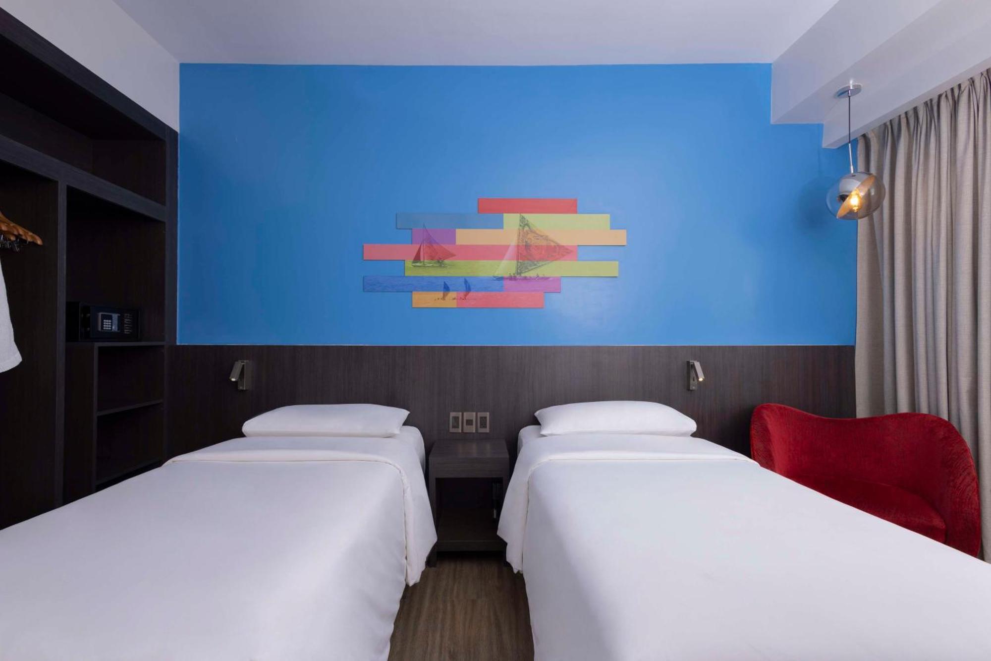 Park Inn By Radisson Iloilo Exterior foto